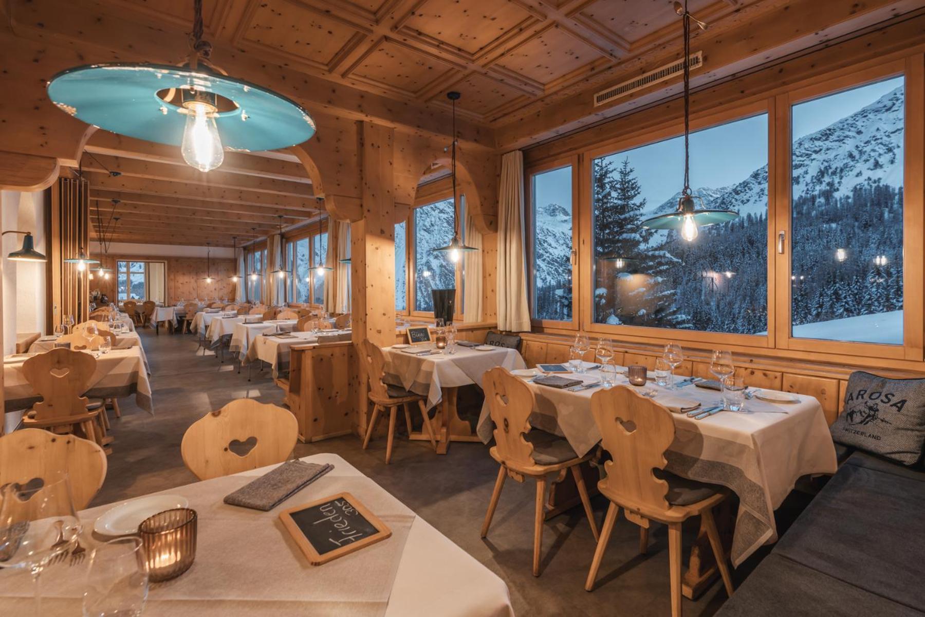 Hotel Alpensonne - Panoramazimmer & Restaurant Arosa Bagian luar foto